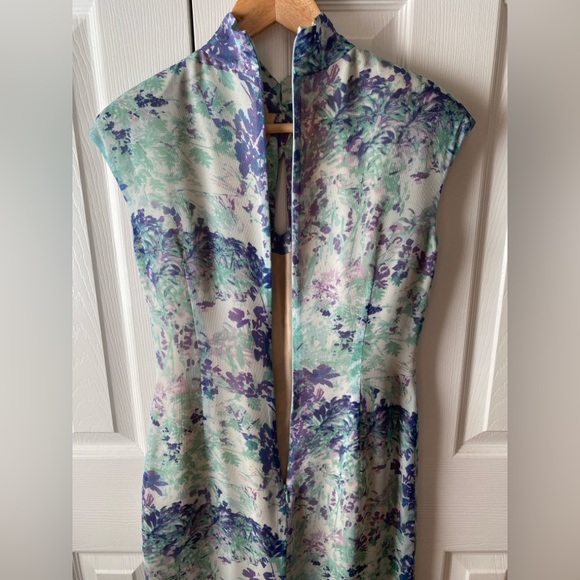 SHANGHAI TANG Green/Purple Floral 100% Silk Crepe Mini Sheath Dress SZ 8 - Picture 7 of 13